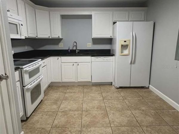5110 CLUBSIDE DR , Unit 5110, LONGWOOD, FL 32779