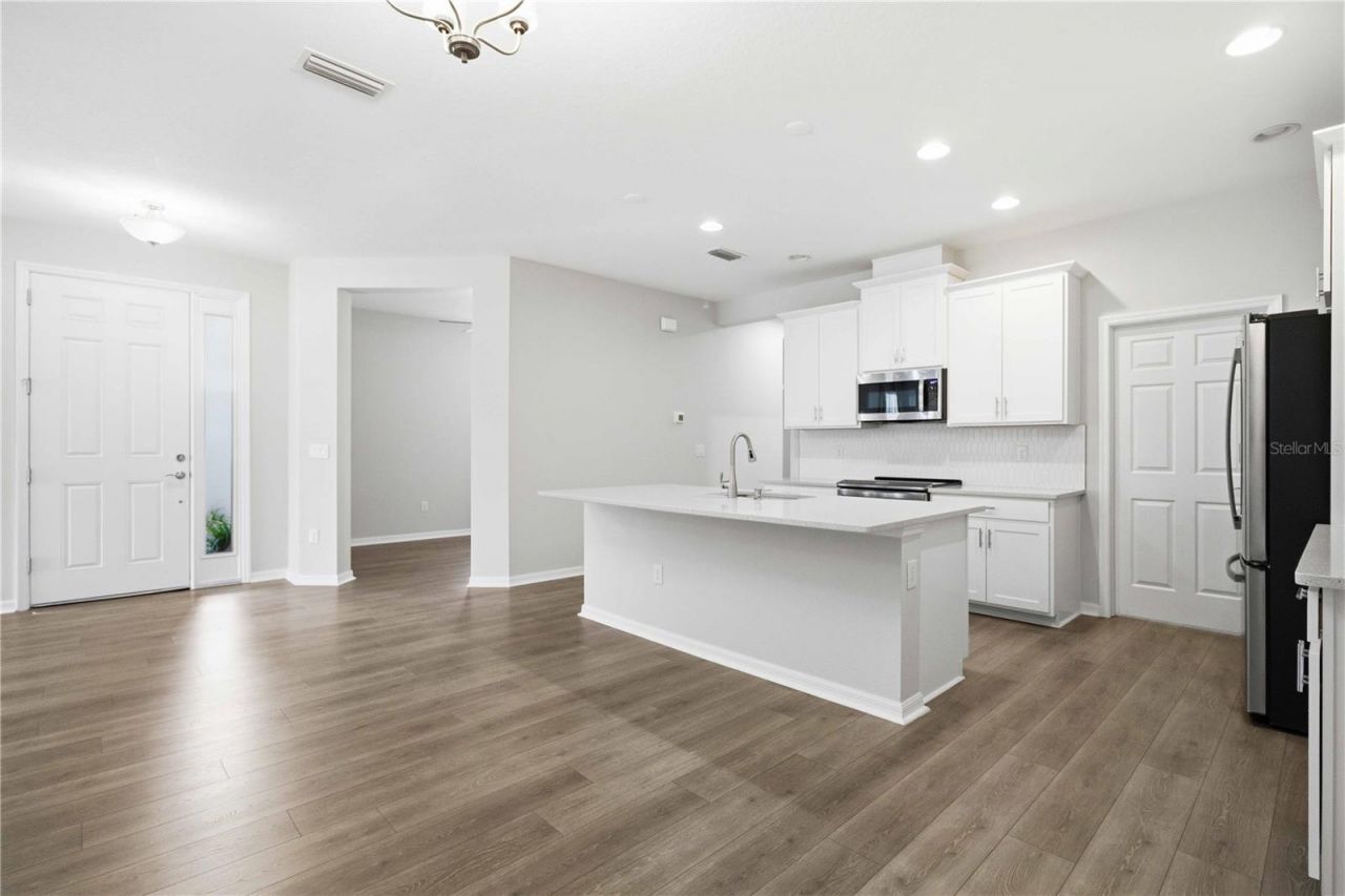 5918 Fiore Drive , Bradenton, FL 34208 Photo
