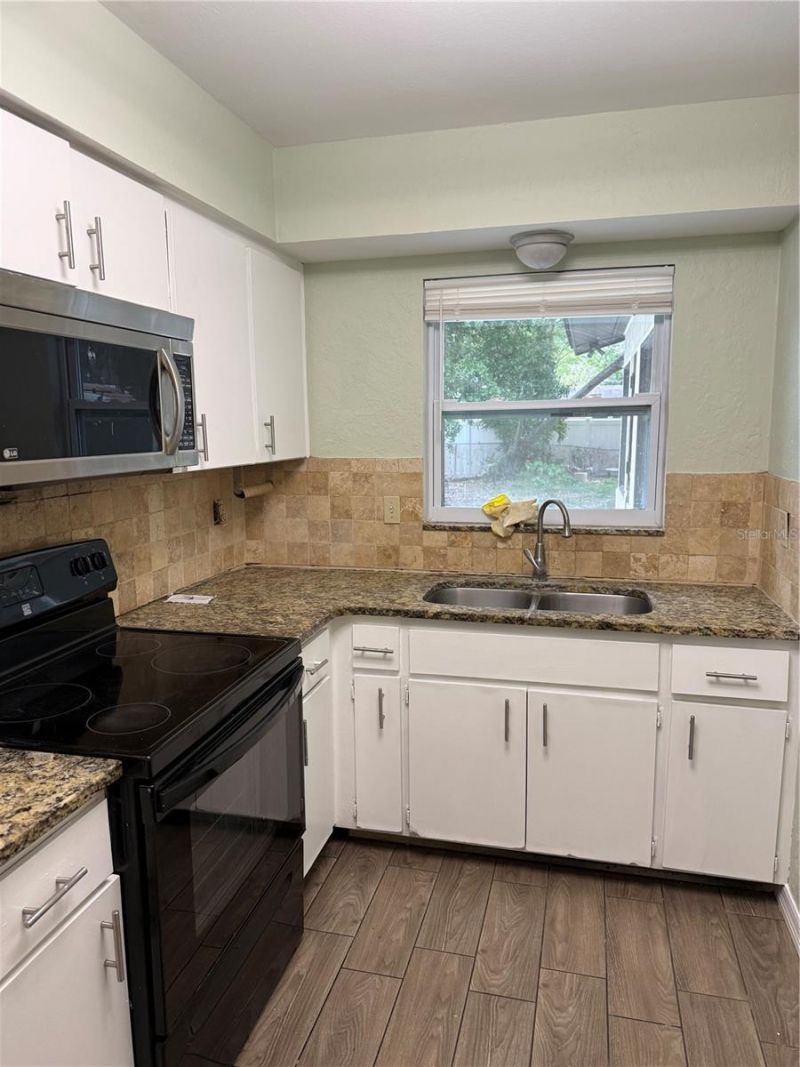 3543 Bali Drive, Sarasota, FL 34232 Photo