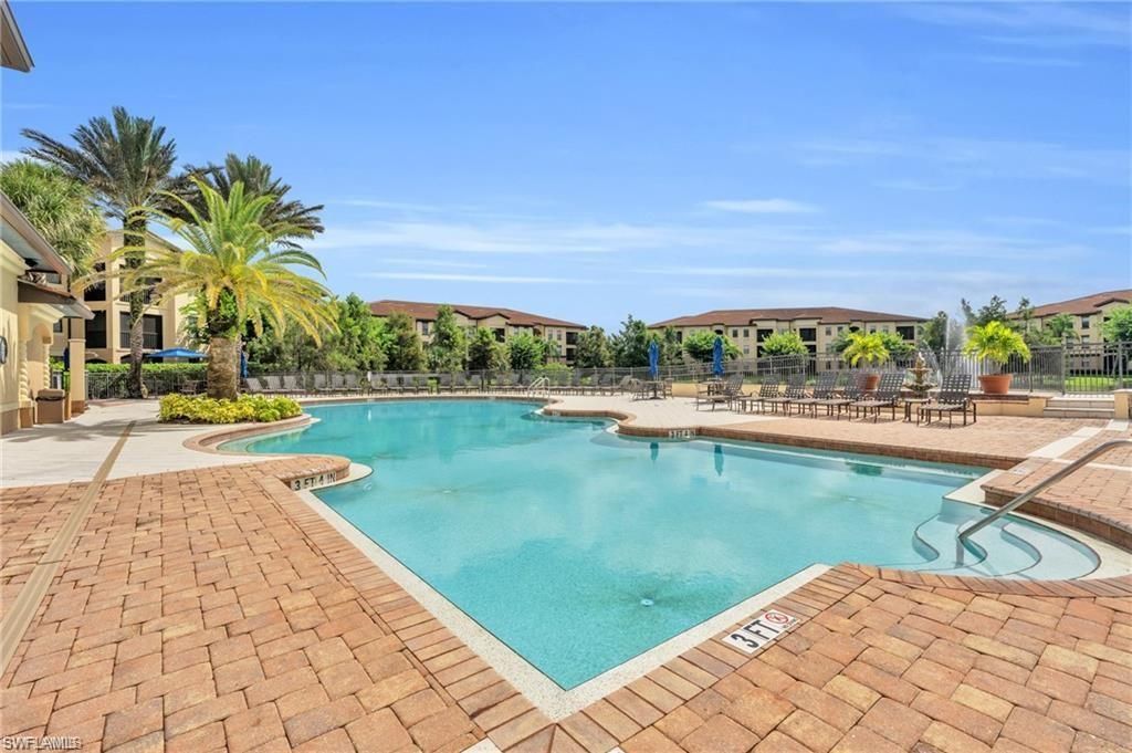 13010 Positano Cir, Unit 108, Naples, FL 34105 Photo