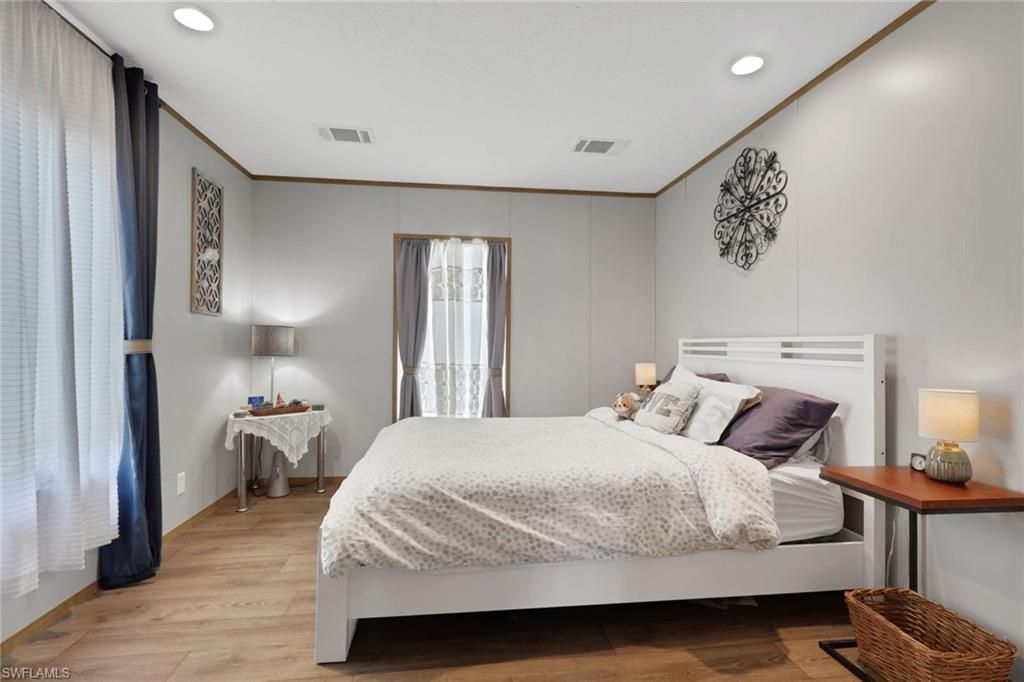 372 Santa Fe Trl, North Fort Myers, FL 33917 Photo