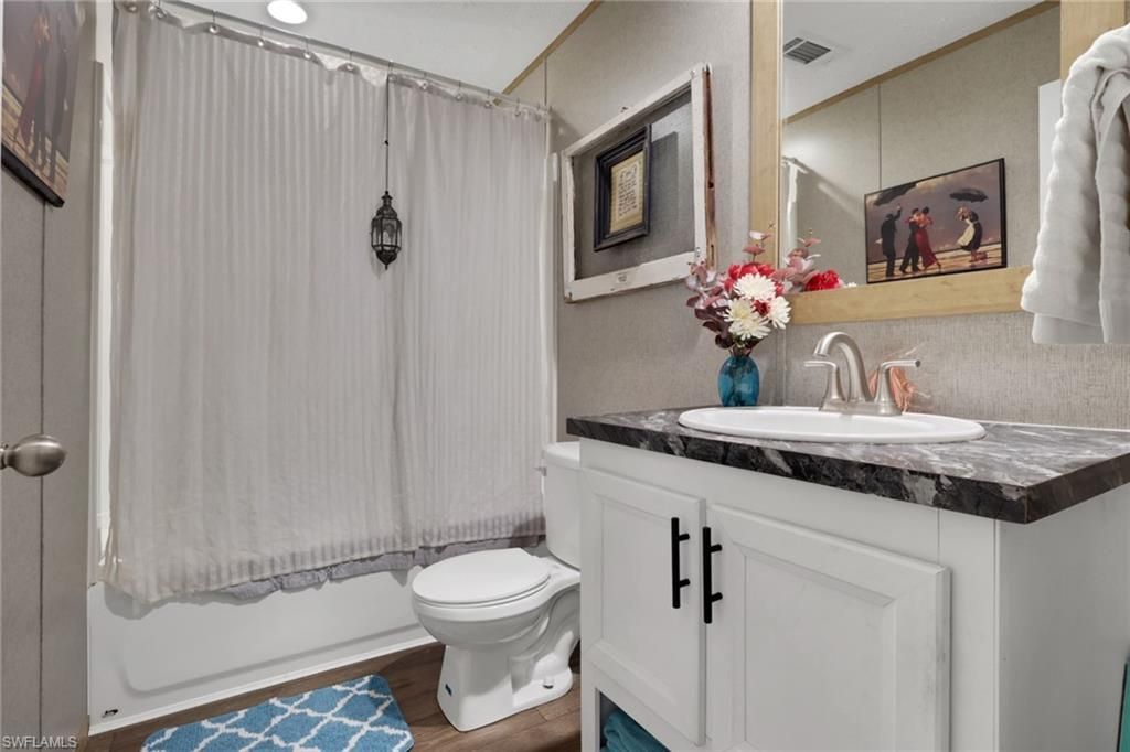 372 Santa Fe Trl, North Fort Myers, FL 33917 Photo