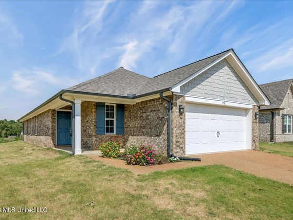 7781 Callie, Southaven, MS 38671