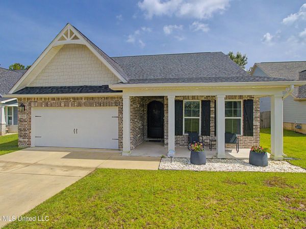 10604 Wren Grove, Gulfport, MS 39503