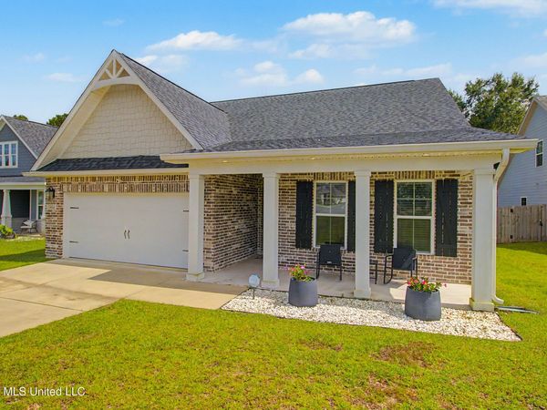 10604 Wren Grove, Gulfport, MS 39503
