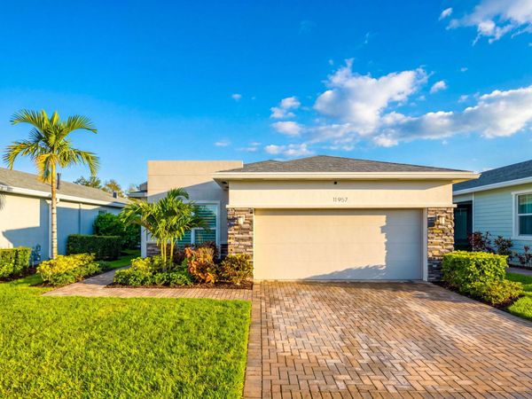 11957 SW Lyra Drive, Port St. Lucie, FL 34987