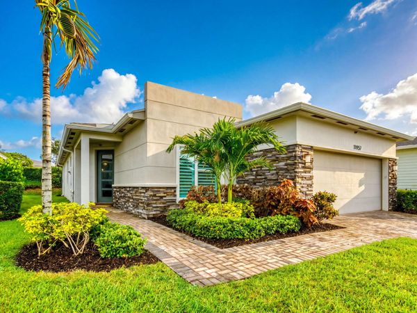 11957 SW Lyra Drive, Port St. Lucie, FL 34987