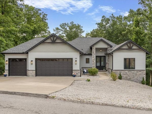 40 Stonehaven Drive , Bella Vista, AR 72715