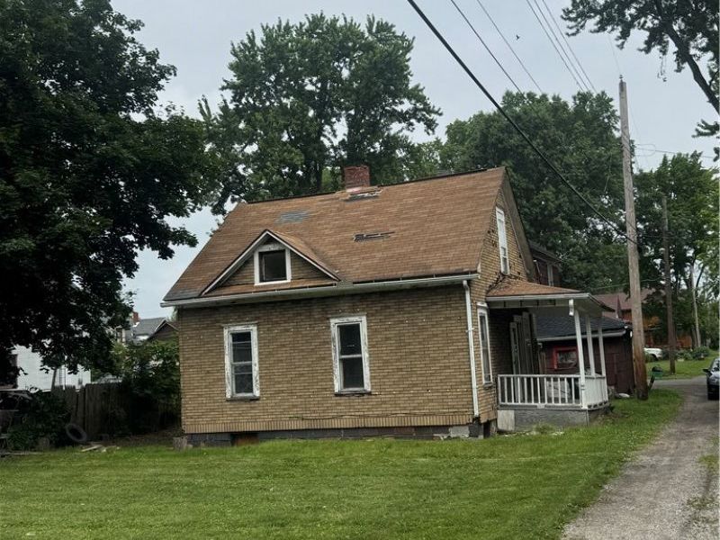 441 Garwood Street, Alliance, OH 44601 Photo 2