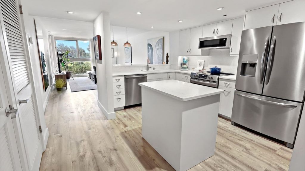 2700 N Highway A1a, Unit 207, Fort Pierce, FL 34949 Photo