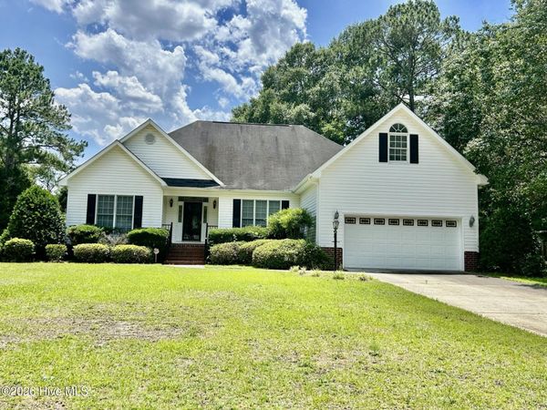 12740 Antler Circle, Laurinburg, NC 28352