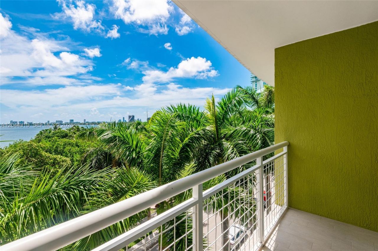 2000 N Bayshore Dr, Unit 516, Miami, FL 33137 Photo