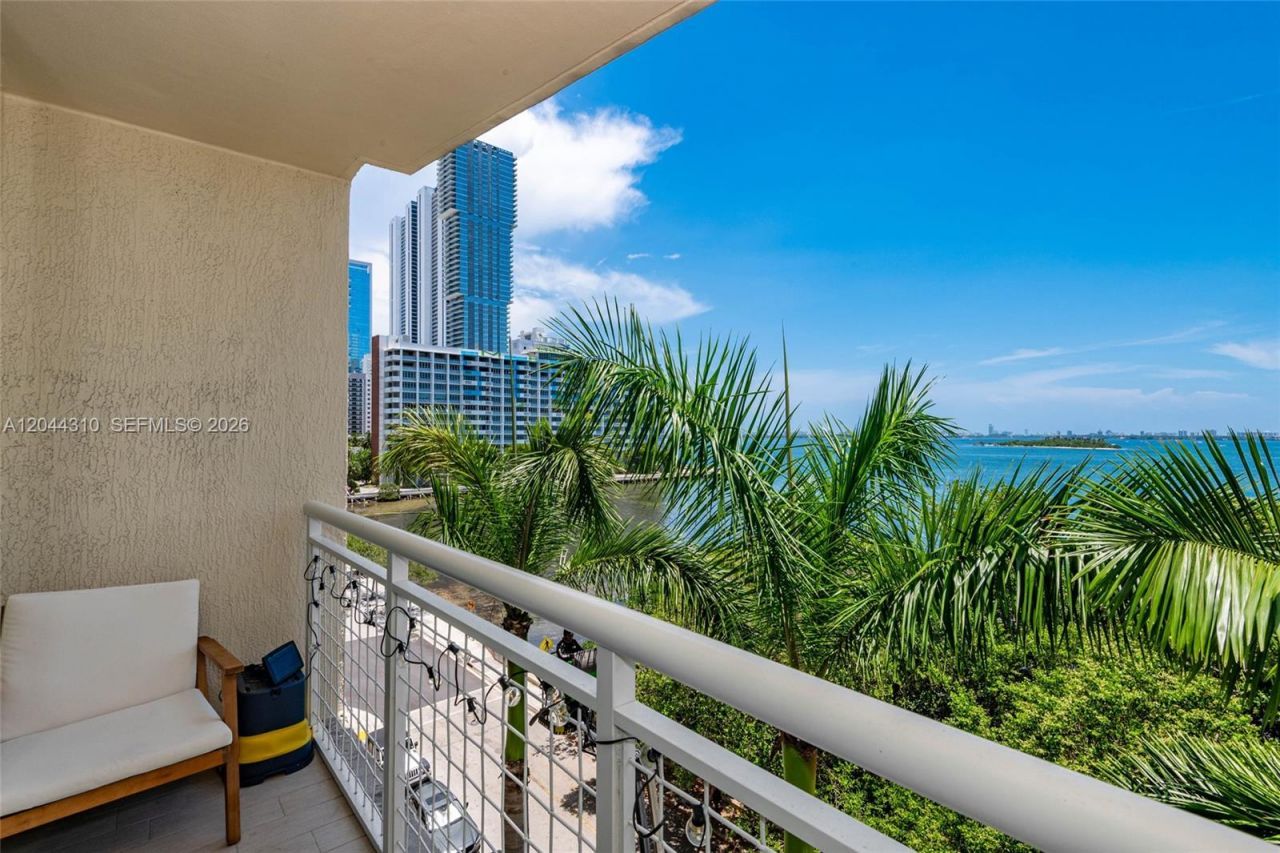 2000 N Bayshore Dr, Unit 516, Miami, FL 33137 Photo