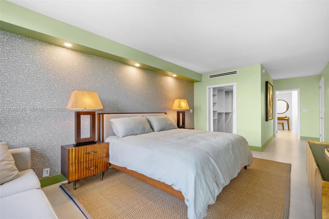 101 Crandon Blvd, Unit 371, Key Biscayne, FL 33149 Photo