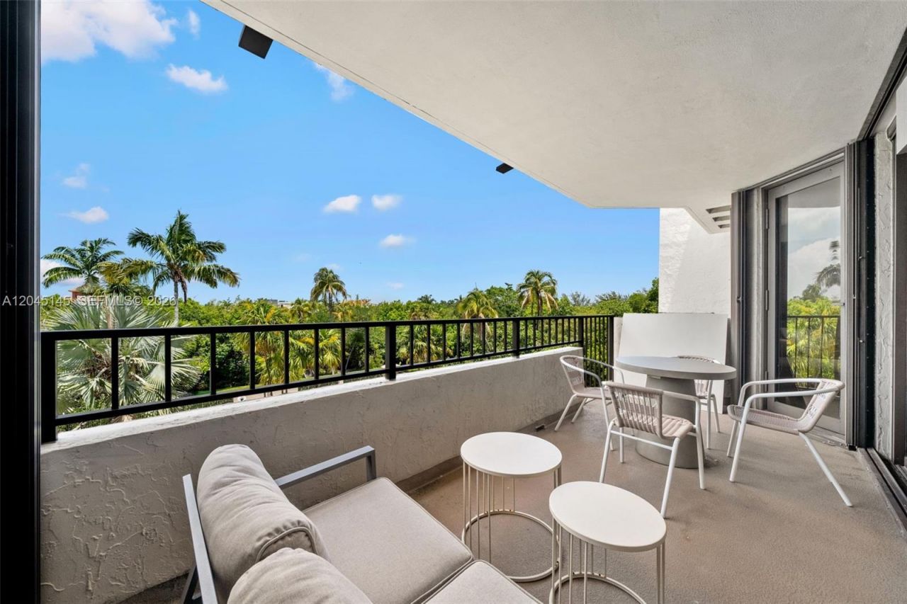101 Crandon Blvd, Unit 371, Key Biscayne, FL 33149 Photo