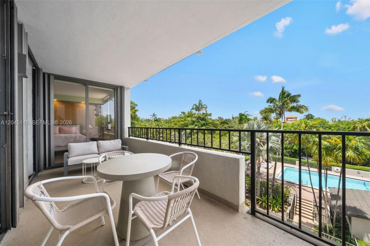 101 Crandon Blvd, Unit 371, Key Biscayne, FL 33149 Photo
