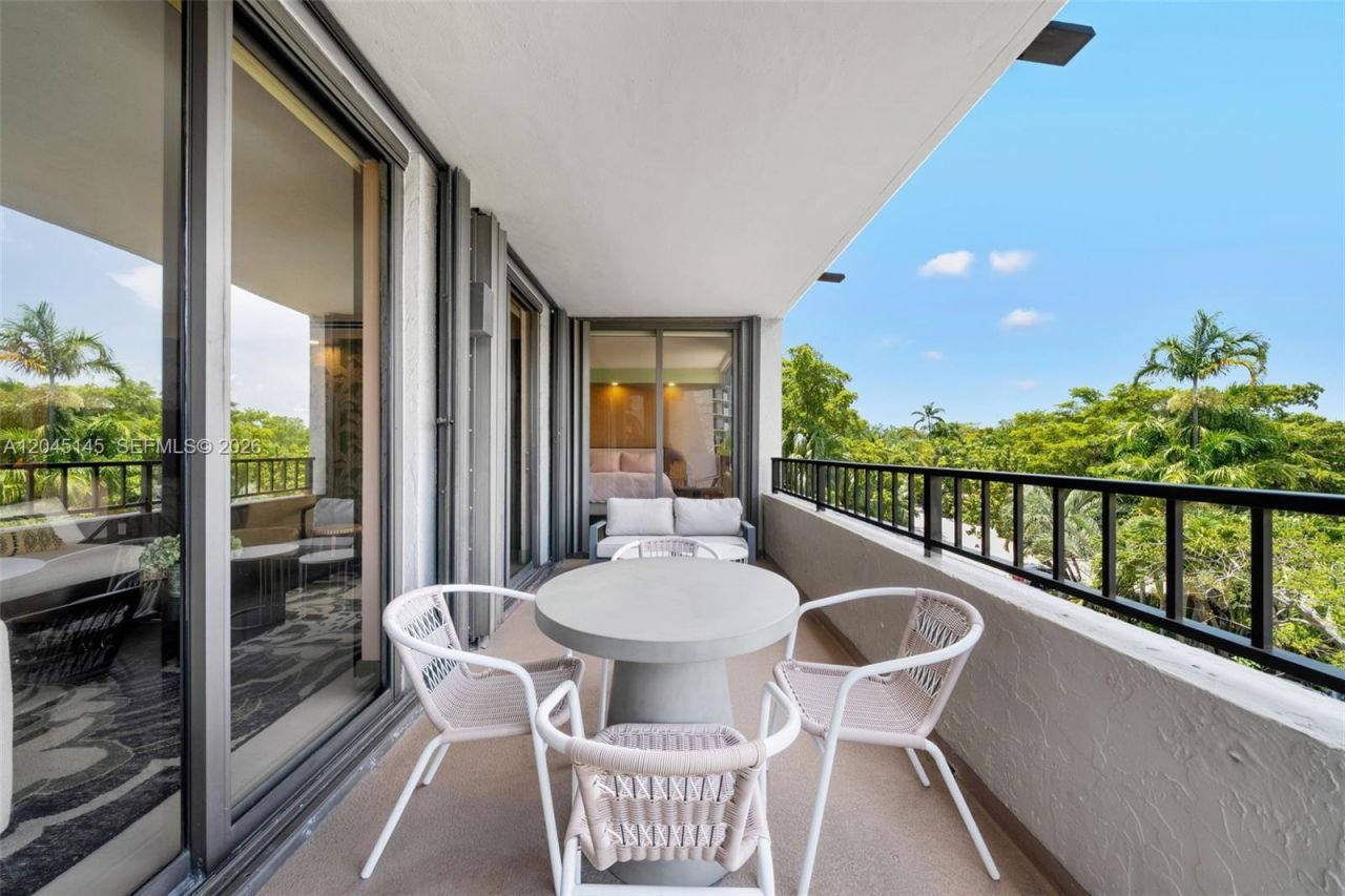 101 Crandon Blvd, Unit 371, Key Biscayne, FL 33149 Photo