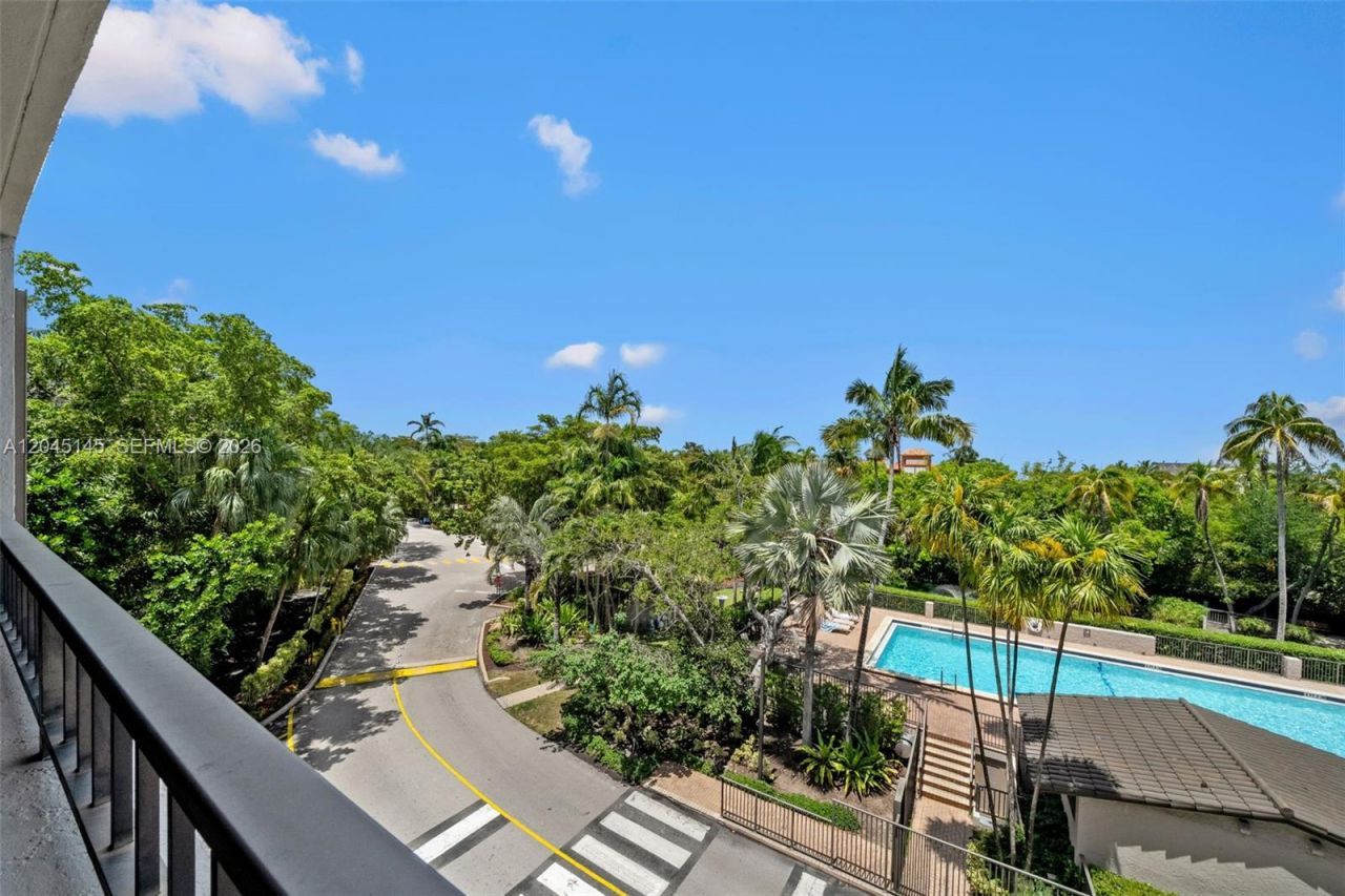 101 Crandon Blvd, Unit 371, Key Biscayne, FL 33149 Photo