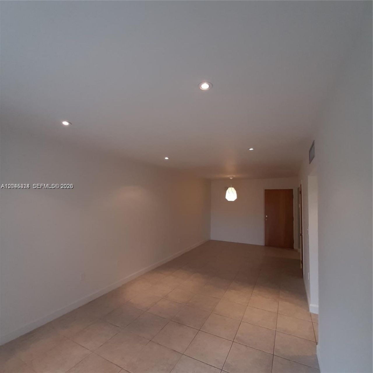 645 NE 121st St , Unit 306, North Miami, FL 33161 Photo