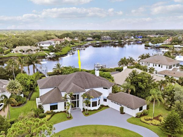 18411 SE Lakeside Drive, Jupiter, FL 33469