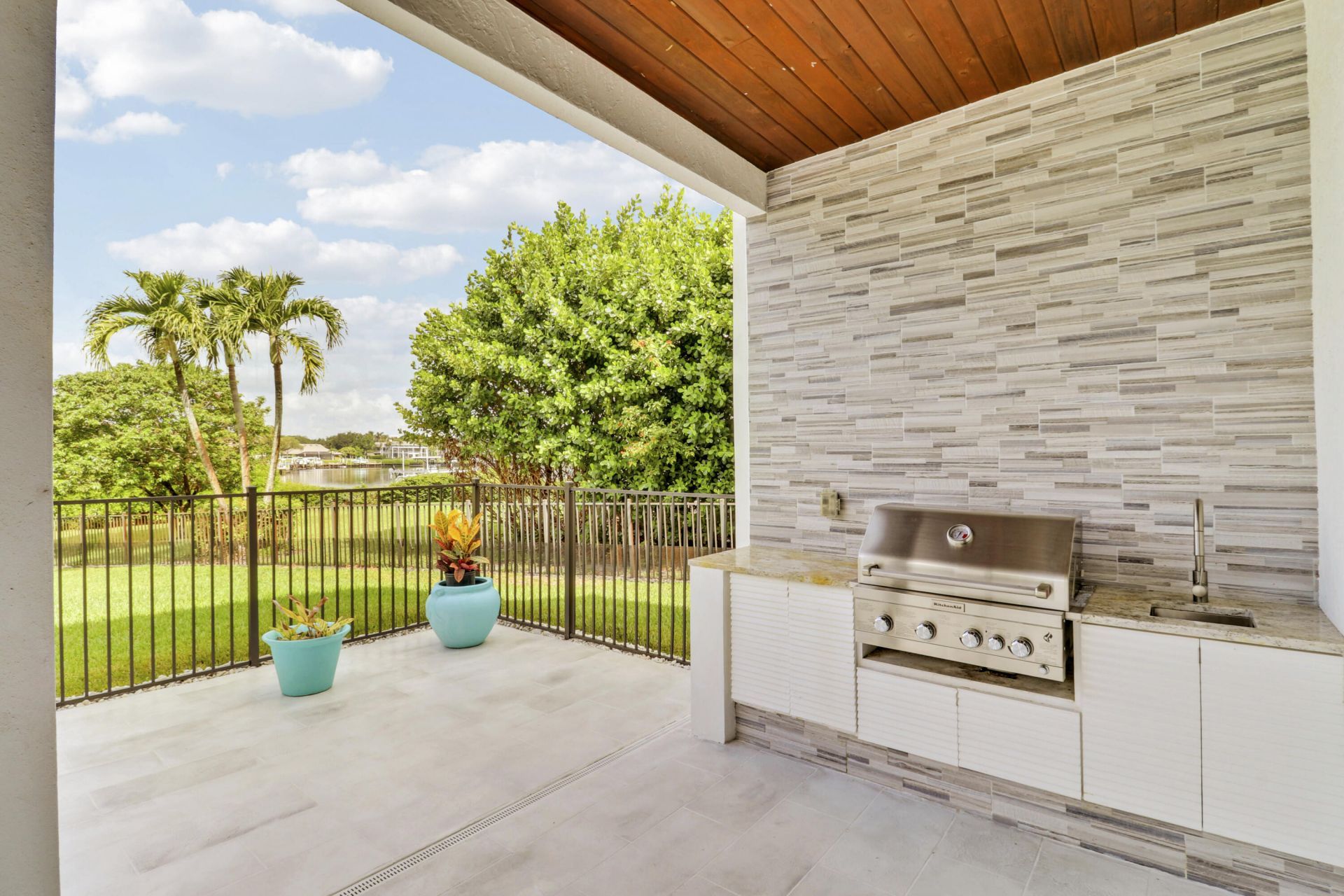 18411 SE Lakeside Drive, Jupiter, FL 33469 Photo