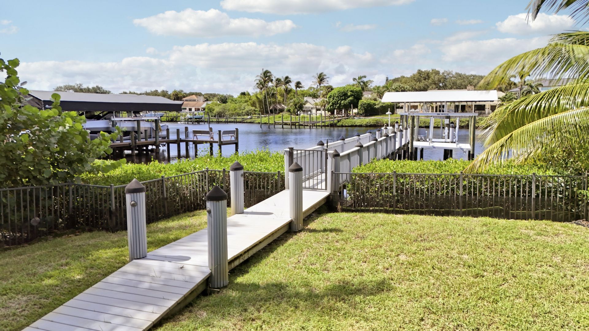 18411 SE Lakeside Drive, Jupiter, FL 33469 Photo