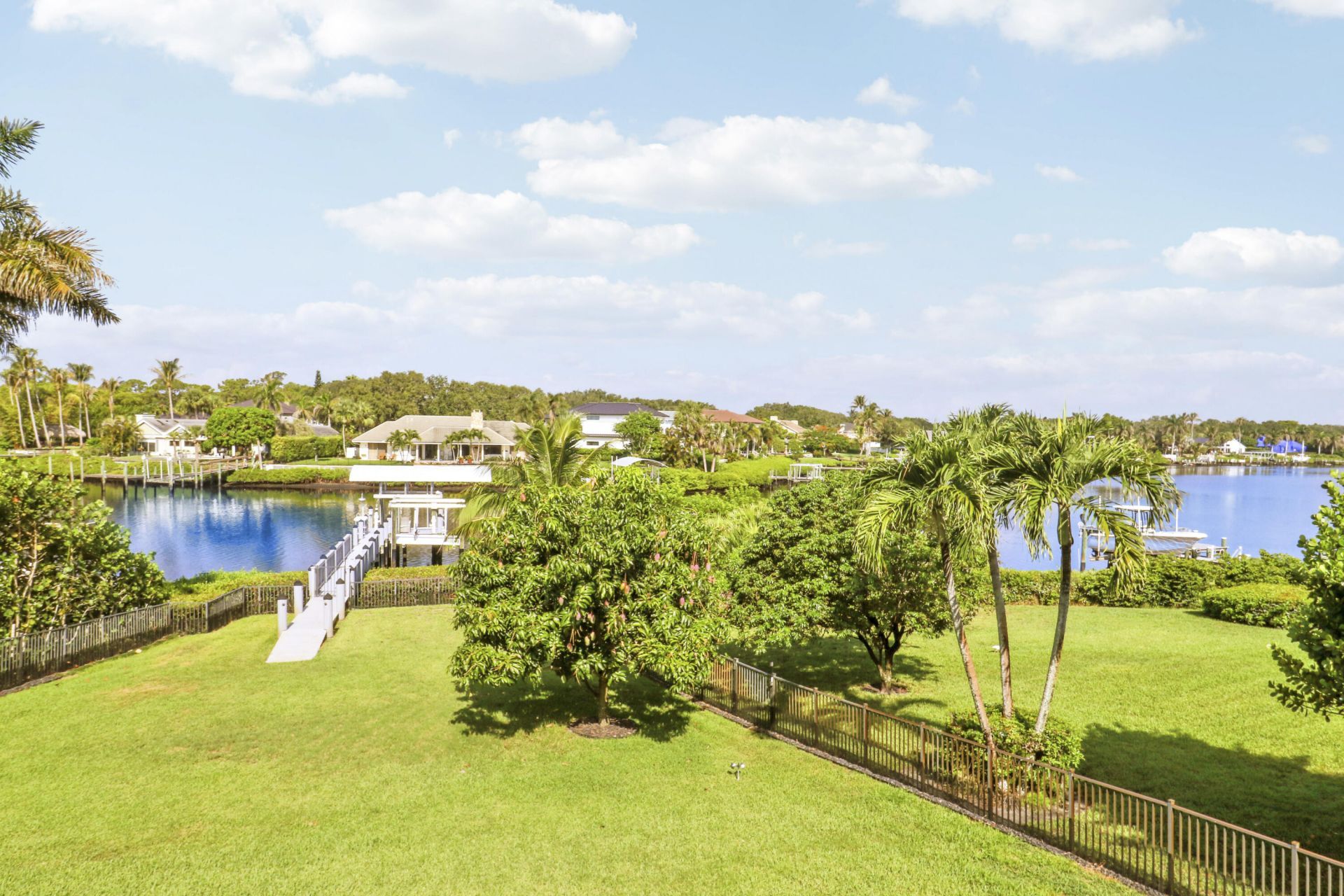 18411 SE Lakeside Drive, Jupiter, FL 33469 Photo