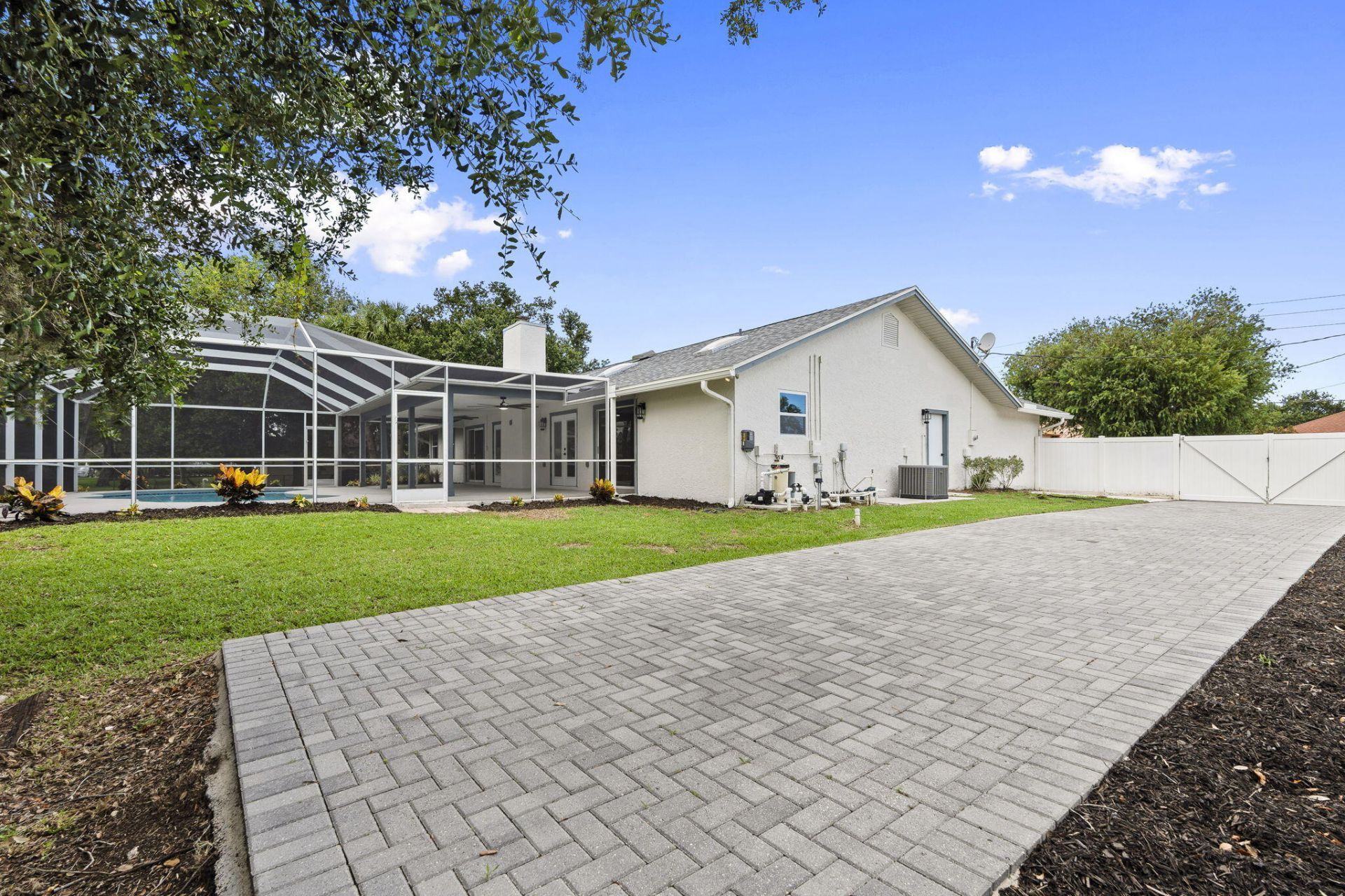 1952 SW Import Drive, Port Saint Lucie, FL 34953 Photo