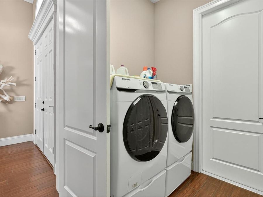 Property Image 40