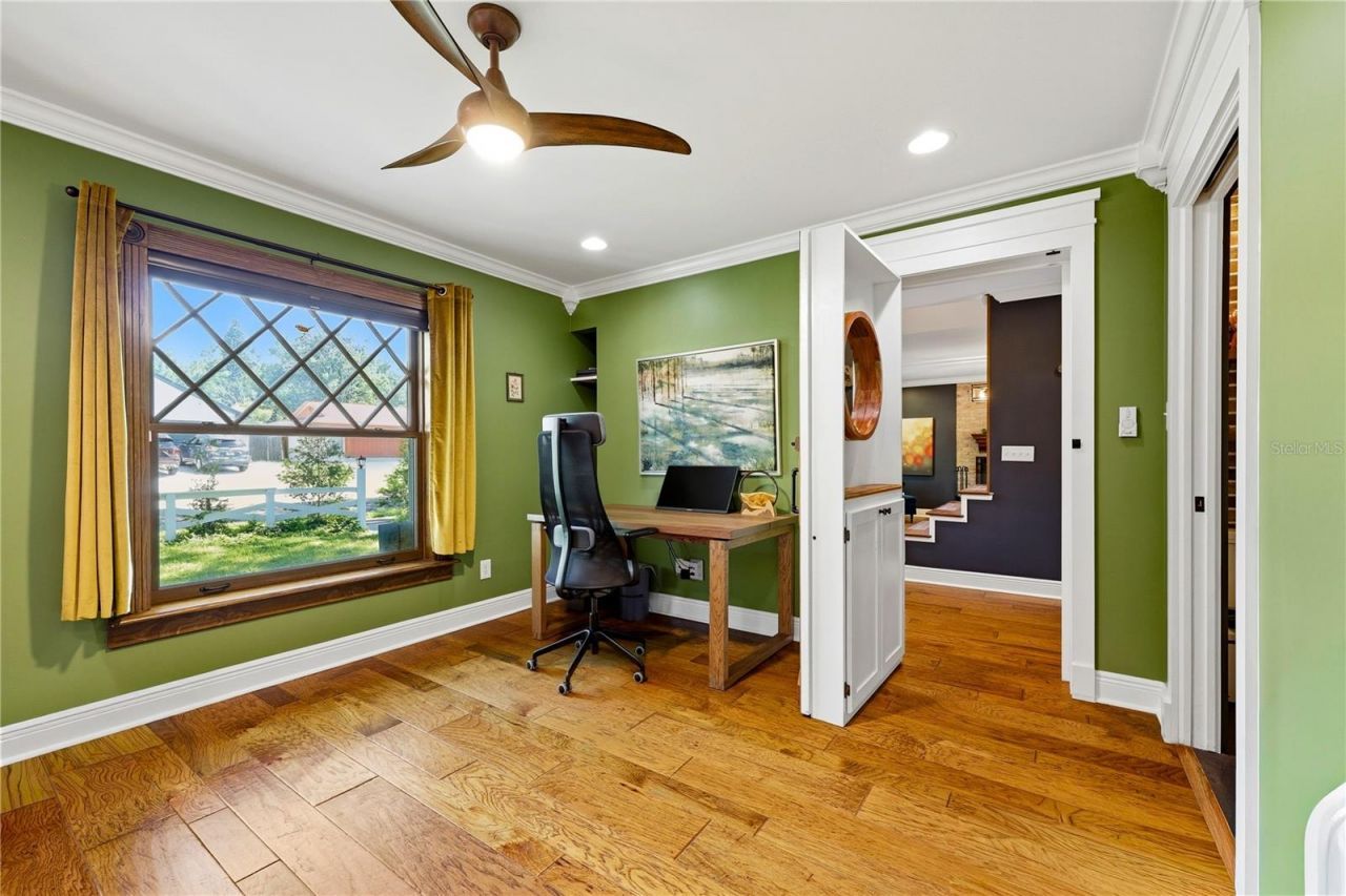 13512 Lake Magdalene Drive, Tampa, FL 33613 Photo