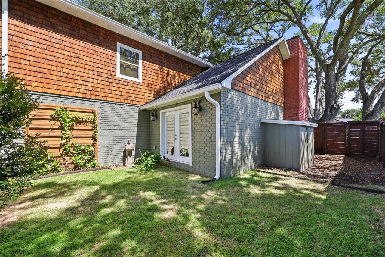 13512 Lake Magdalene Drive, Tampa, FL 33613 Photo
