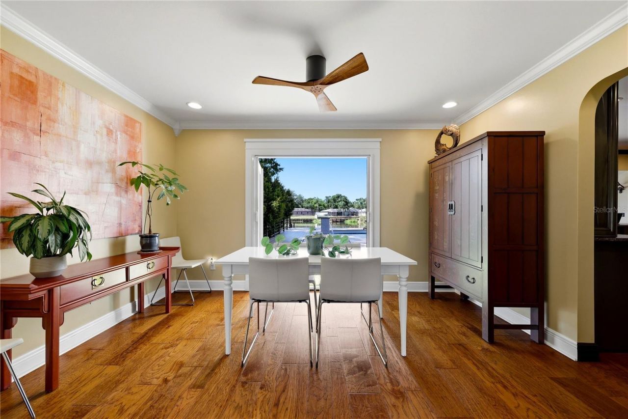 13512 Lake Magdalene Drive, Tampa, FL 33613 Photo