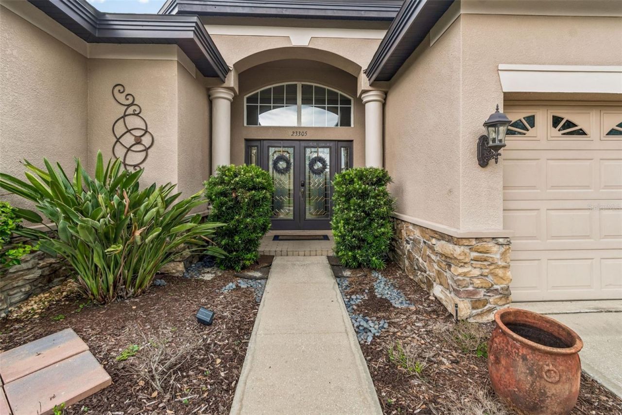 23305 Gracewood Circle, Land O Lakes, FL 34639 Photo