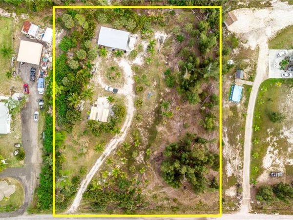 4236/4210 Berkshire RD , ST. JAMES CITY, FL 33956