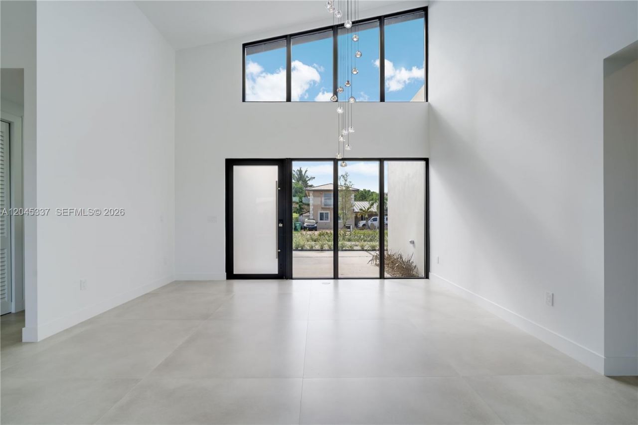 4321 SW 99th Ave, Miami, FL 33165 Photo