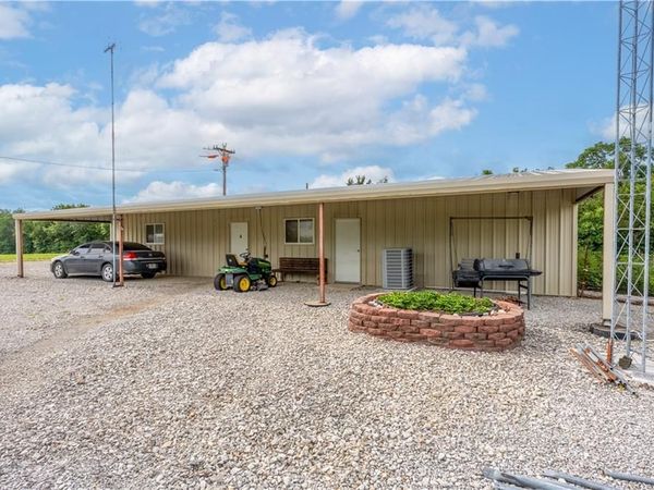 32338 BUNKER HILL Road, Mora, MO 65345