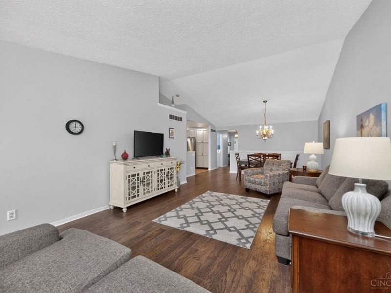 6830 Sandharbor Court, Hamilton Twp, OH 45039 Photo 21