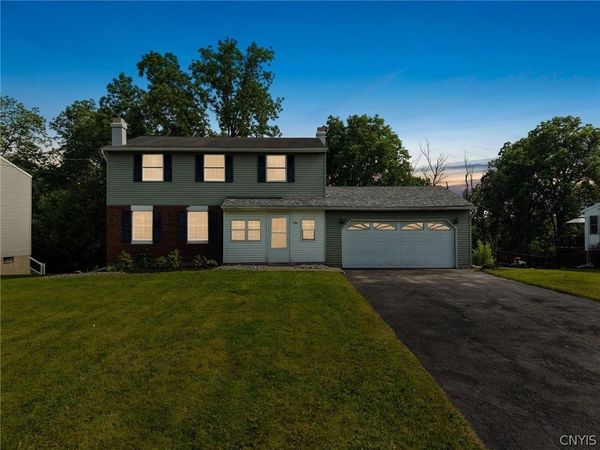 2264 Connell, Baldwinsville, NY 13027