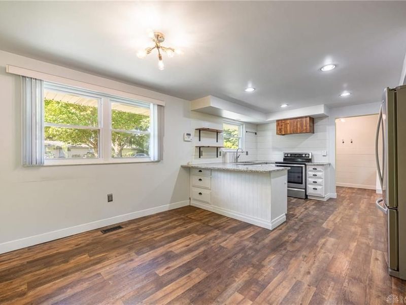 655 Paxson Drive, Yellow Springs, OH 45387 Photo 7