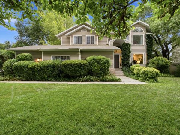 934 E 100 N, Pleasant Grove, UT 84062