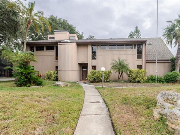 4404 OLD ORCHARD DRIVE , TAMPA, FL 33618
