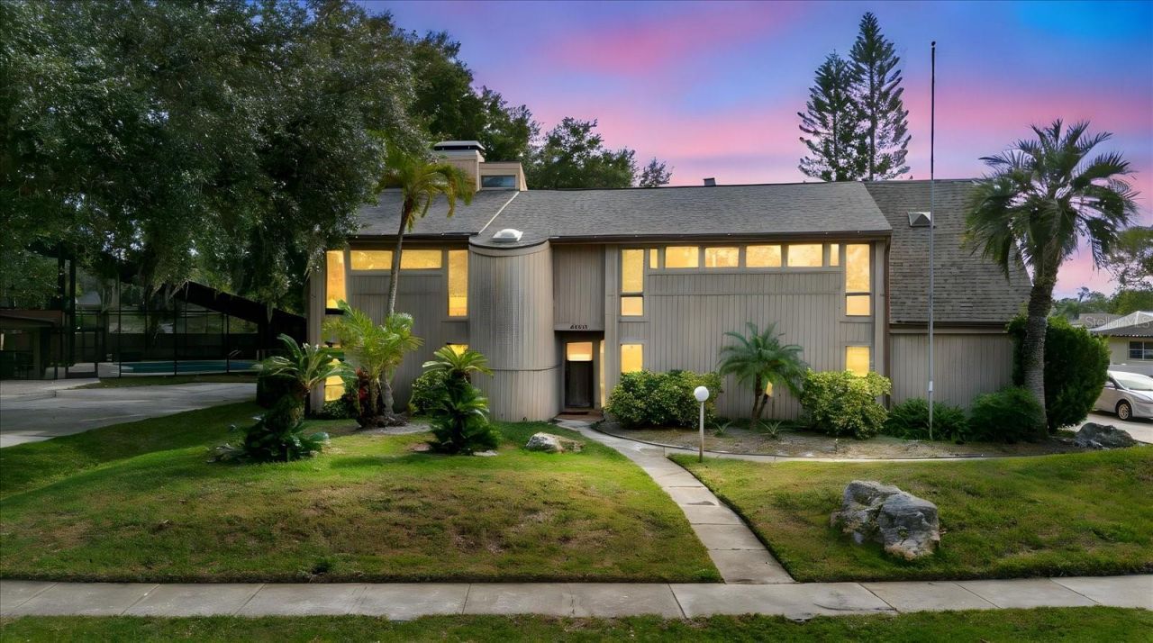 4404 Old Orchard Drive, Tampa, FL 33618 Photo