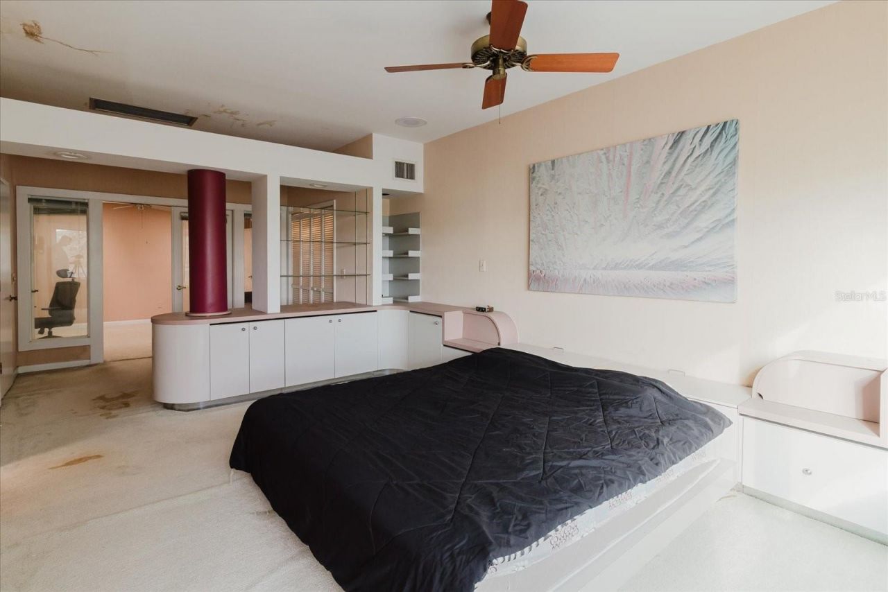 4404 Old Orchard Drive, Tampa, FL 33618 Photo