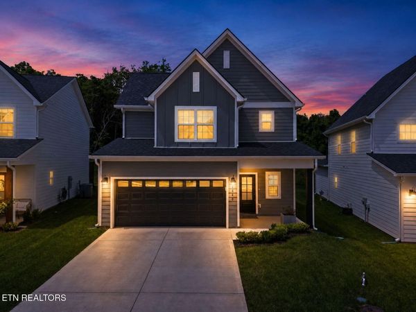 1640 Spring Berry Lane, Knoxville, TN 37924