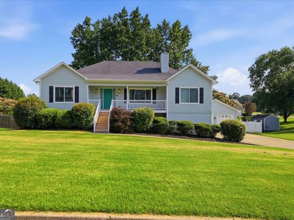 34 Hickory Leaf Lane, Acworth, GA 30101