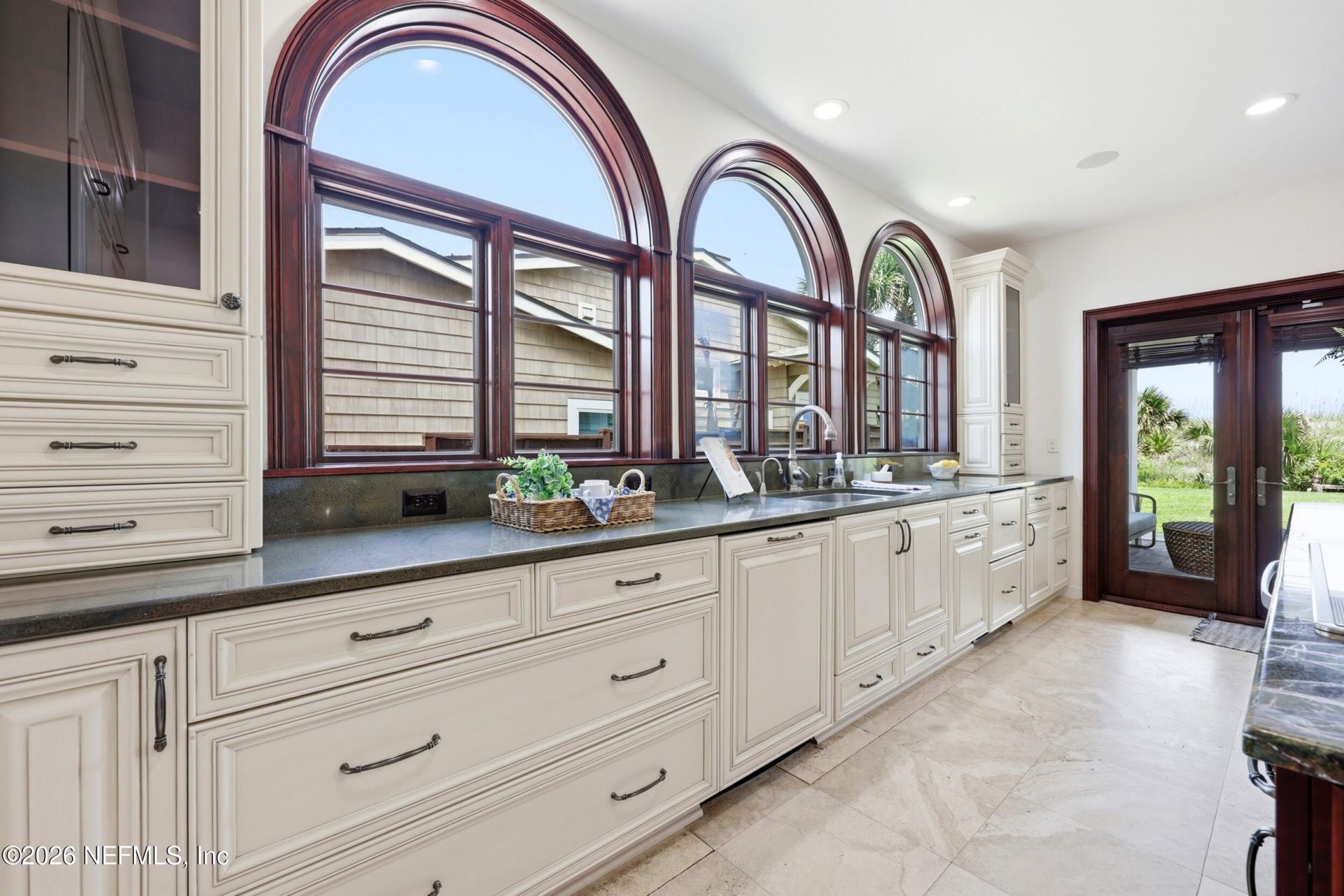 2709 Ocean Drive S, Jacksonville Beach, FL 32250 Photo