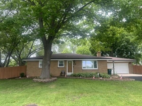 7651 S Clement AVENUE, Oak Creek, WI 53154