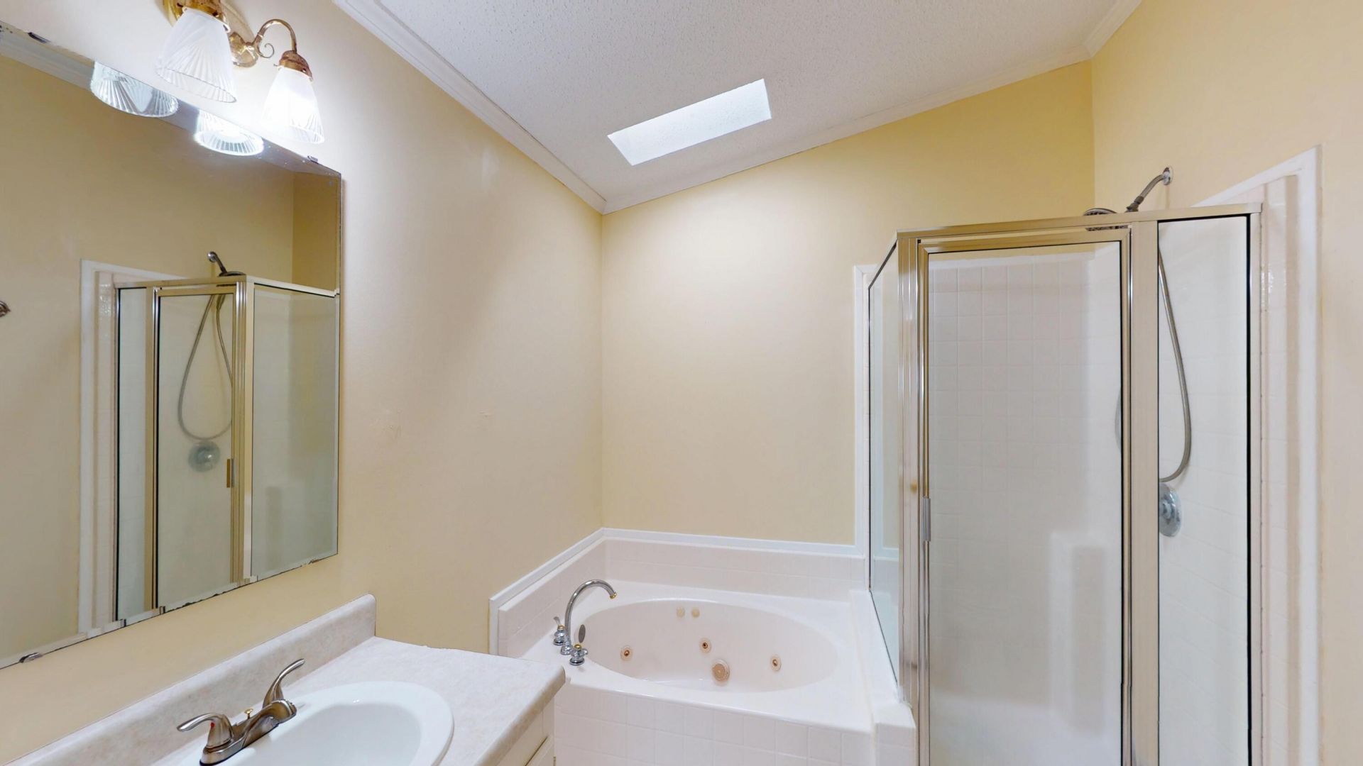 46 White Pond Boulevard Photo 12