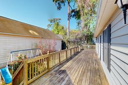 46 White Pond Boulevard photo 4