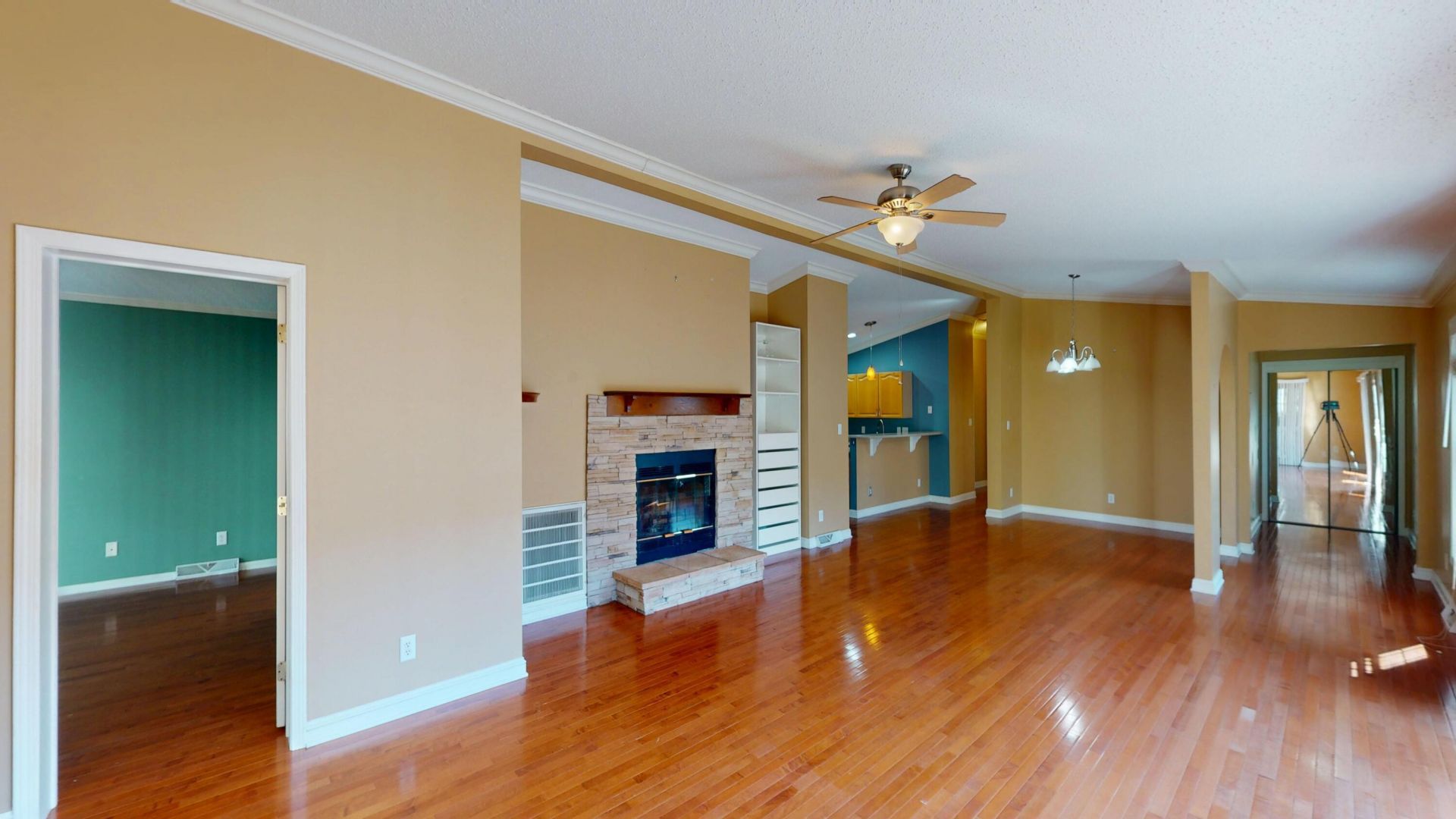 46 White Pond Boulevard Photo 9